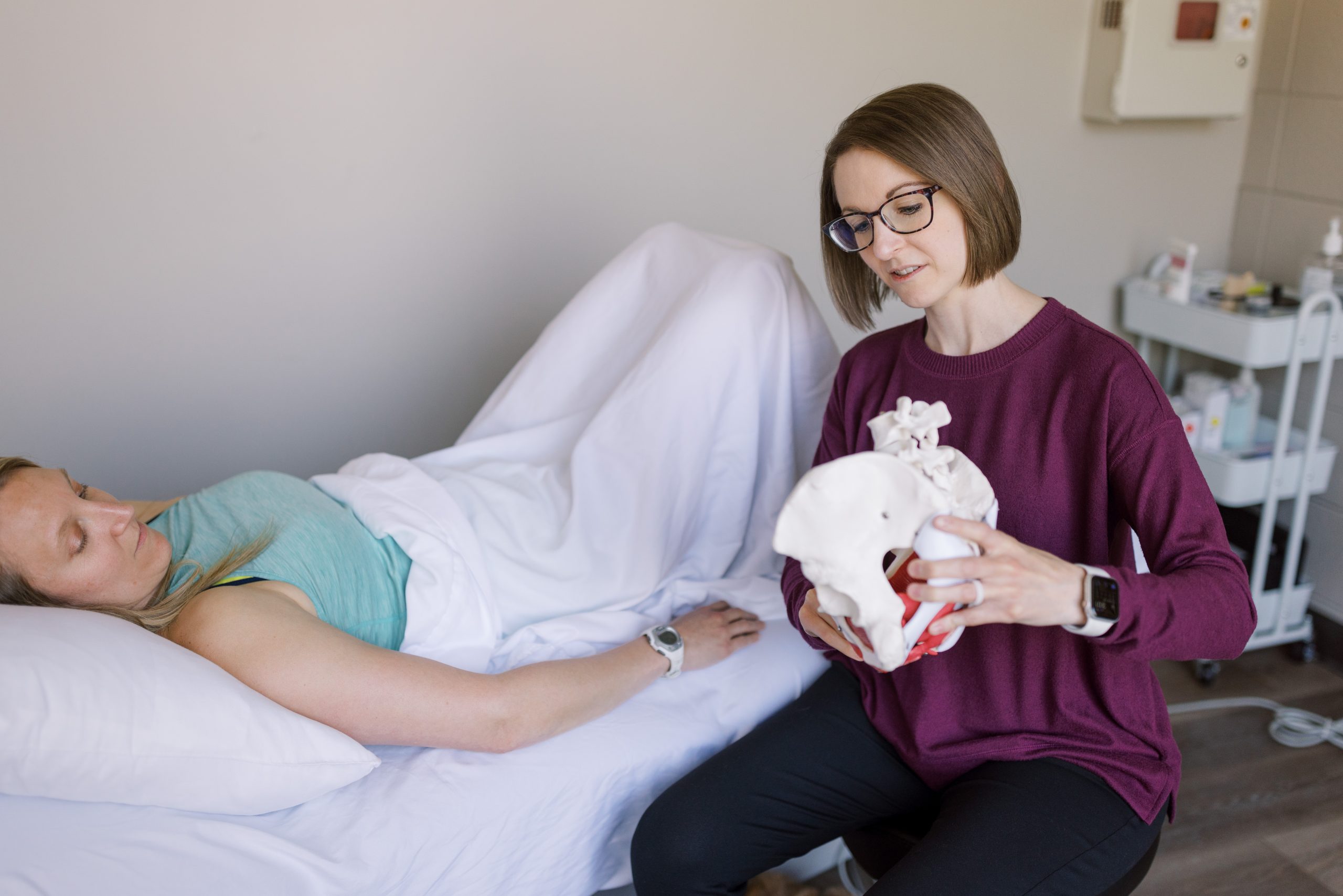 20230510_ResilienceRxPT-0031 pelvic floor exam
